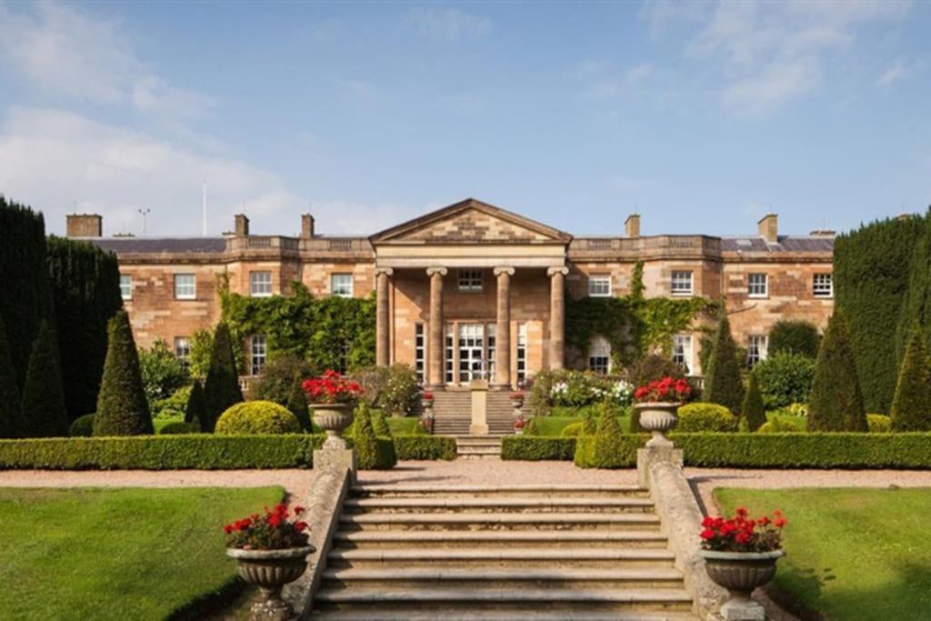 Royal Hillsborough Village Luxury Townhouse Exterior foto